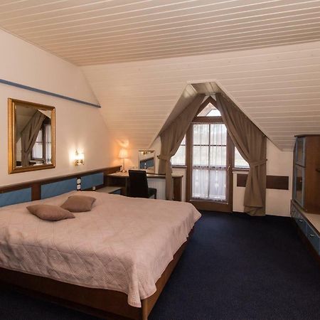 Hasik Hotel Magyarpolány エクステリア 写真