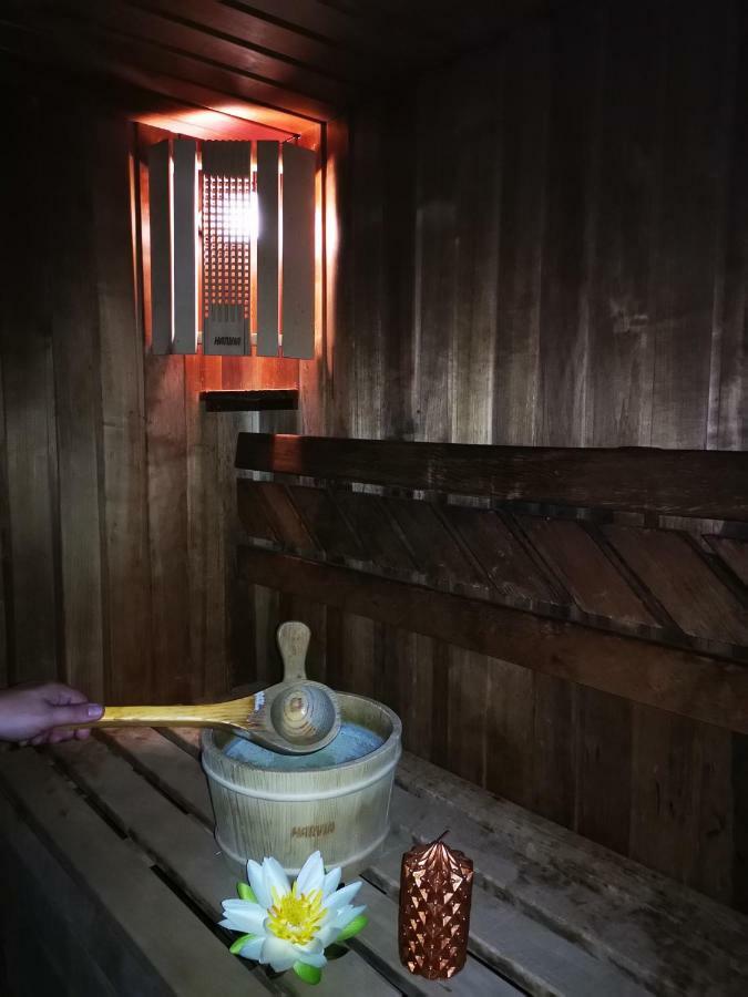 Hasik Hotel Magyarpolány エクステリア 写真